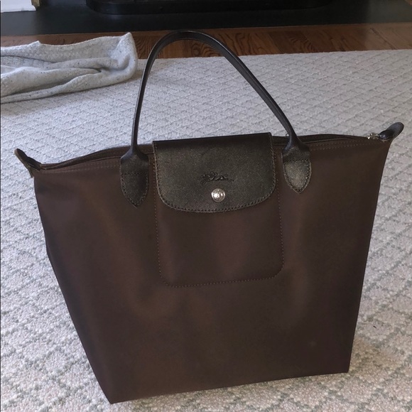 Longchamp Handbags - Longchamp brown small tote